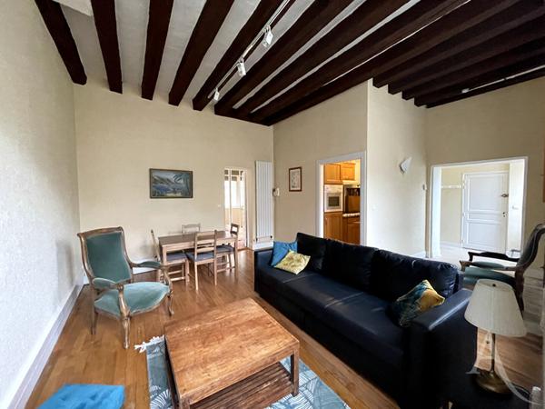 Appartement T2 meublé avec charme de l'ancien !!