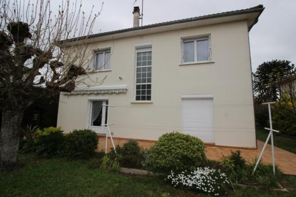 Maison Naintre 6 pièce(s) 118.03 m2