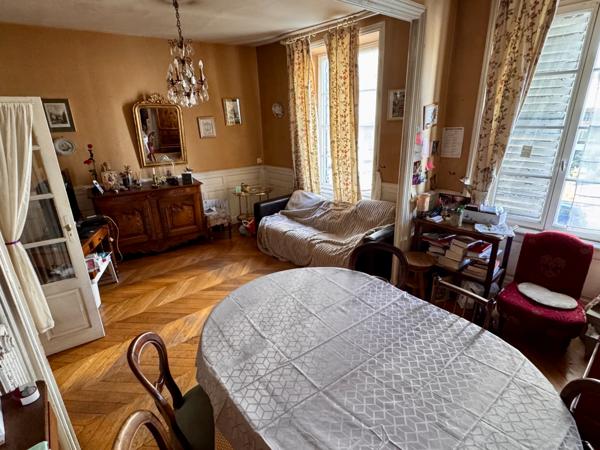 Immeuble 450 m²