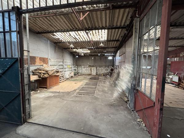 Terrain de 1 005 m²