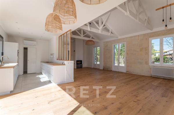 Mérignac - Chemin Long. Maison familiale entre volume, modernité et nature