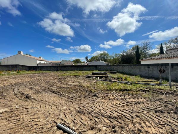 Vente terrain Challans : 99 900 € - AJP Immobilier Challans