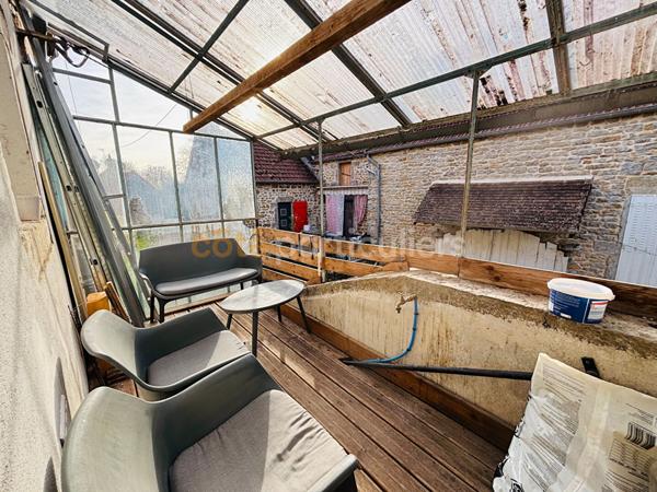 Vente Maison128 m² - 5 Pièces - SAINT SERNIN DU PLAIN (71510)