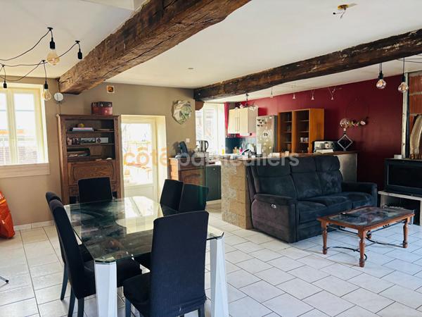 Vente Maison128 m² - 5 Pièces - SAINT SERNIN DU PLAIN (71510)