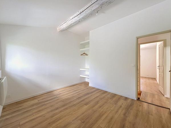 Maison 5 pièces de 99m² à Morieres Les Avignon
