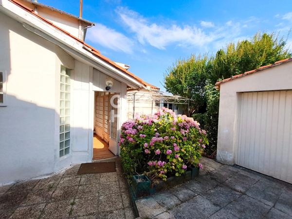 Maison Saintes 4 pièce(s) 108 m2