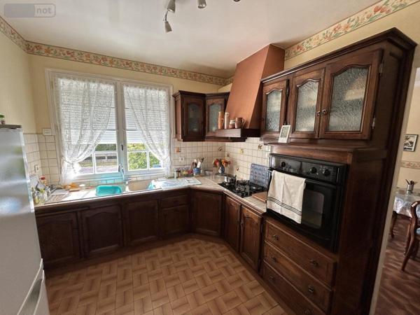 Maison à vendre à Saint-Berthevin en Mayenne (53940), ref : 53006-1296