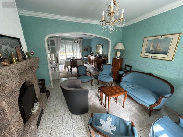 Maison à vendre à Saint-Berthevin en Mayenne (53940), ref : 53006-1296