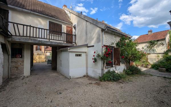 Maison à vendre    6 pièces •  Saâcy-sur-Marne