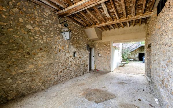 Maison à vendre    6 pièces •  Saâcy-sur-Marne