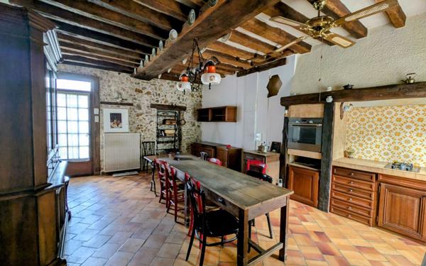 Maison à vendre    6 pièces •  Saâcy-sur-Marne