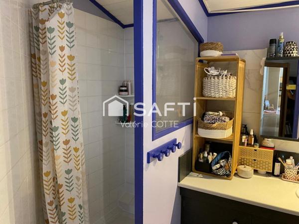 Bien Atypique A Fort Potentiel