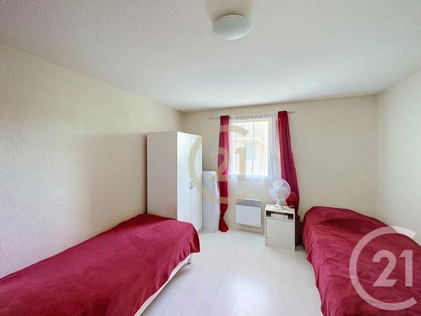 Appartement F3 à vendre  3 pièces - 47,01 m 2   UZES  - 30