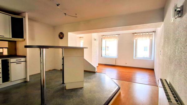 Appartement Epinal 2 pièce(s) 84.88 m2