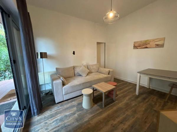 Appartement à louer 2 pièces 40m² Dax (40100)