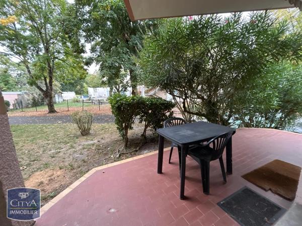 Appartement à louer 2 pièces 40m² Dax (40100)