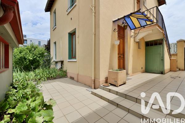Maison à vendre 6 pièces 147 m² Villeurbanne