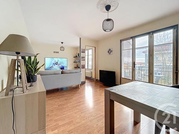 Maison à vendre  6 pièces - 97,60 m2 RIOM - 63