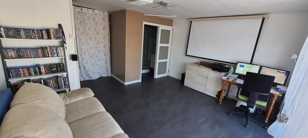 Cadolive (13950) maison Familiale avec garage terrasse et piscine