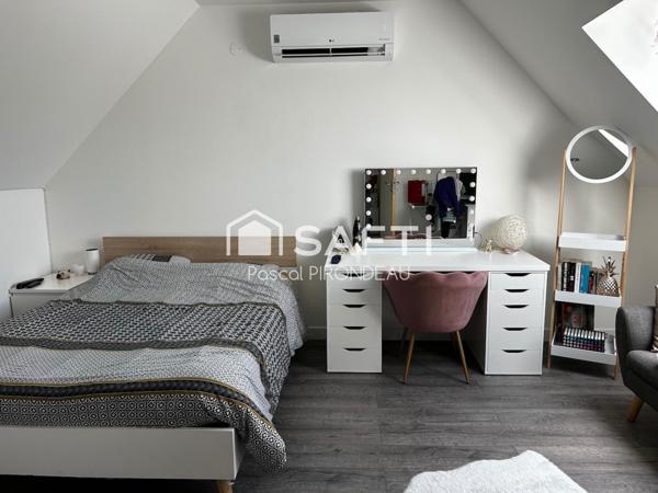 MAISON TRADITIONNELLE DE 141M2  ALLONNES (49)