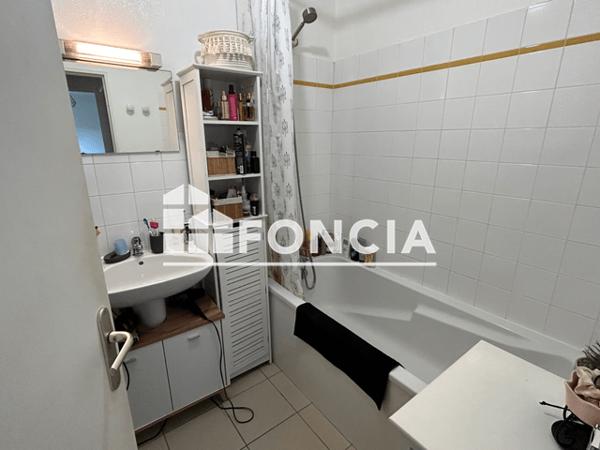 Location Appartement 2 pièces 37.97 m² - 14-16-18 RUE RENE CASSIN La Roche Sur Yon 85000