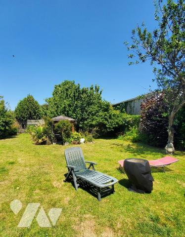 1272N - CHERBOURG , au coeur du quartier PASTEUR; rare ! propriété comprenant une maison de 220m²