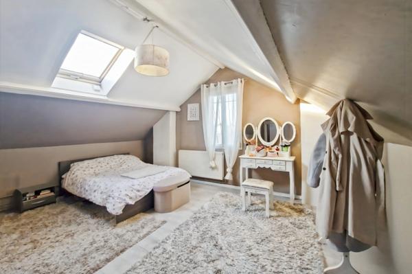 MAISON FAMILIALE HYPERCENTRE MERU