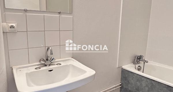 Location Appartement 2 pièces 43.85 m² - Limoges 87000