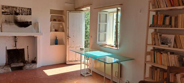 Gordes (84220) Gordes exceptionel sur 30000m2 de terrain, bergerie 152 m2 atelier bories piscine vue panoramique