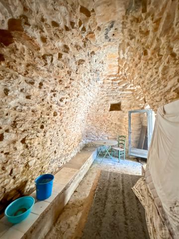 Gordes (84220) Gordes exceptionel sur 30000m2 de terrain, bergerie 152 m2 atelier bories piscine vue panoramique