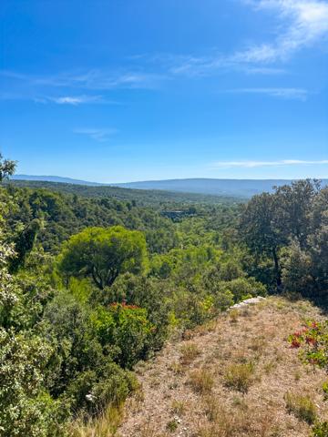 Gordes (84220) Gordes exceptionel sur 30000m2 de terrain, bergerie 152 m2 atelier bories piscine vue panoramique