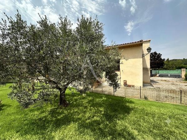 VILLA TYPE 3/4 AVEC JARDIN DE 1247M2 AU CALME AVEC GARAGES