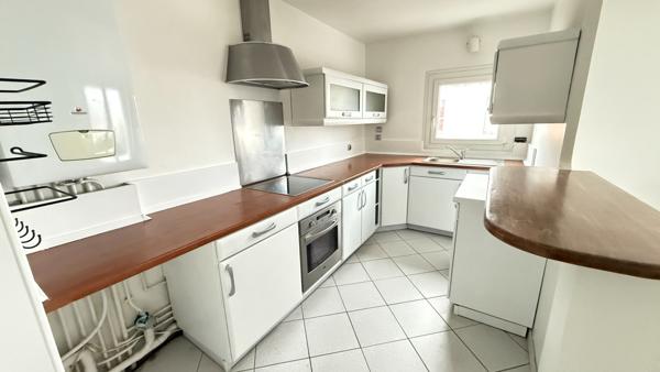 Appartement Elancourt 3 pièce(s) 64.23 m2