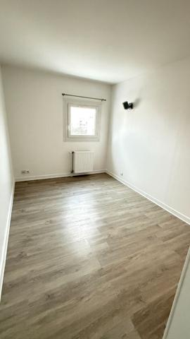 Appartement Elancourt 3 pièce(s) 64.23 m2