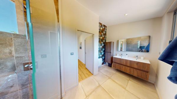 COLOMIERS CABIROL Villa d'architecte T8 255m² avec piscine et garage