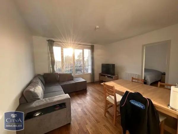 Appartement à louer 2 pièces 44.5m² Alençon (61000)