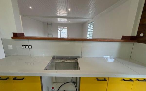 Appartement à louer    3 pièces •  Le Moule