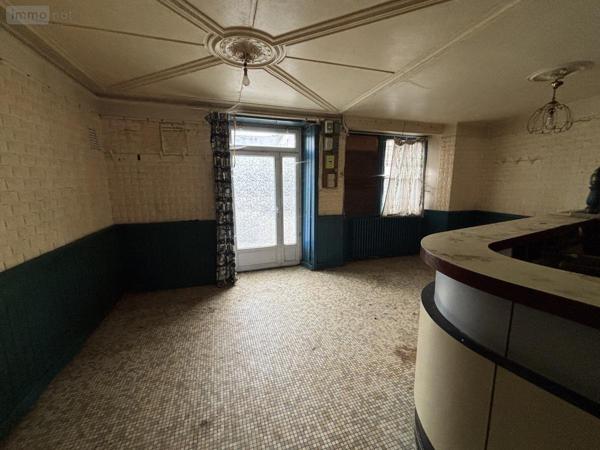 Maison à vendre à Ombrée d'Anjou dans le Maine-et-Loire (49420), ref : 49019-3496