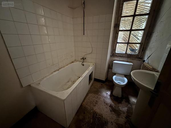 Maison à vendre à Ombrée d'Anjou dans le Maine-et-Loire (49420), ref : 49019-3496