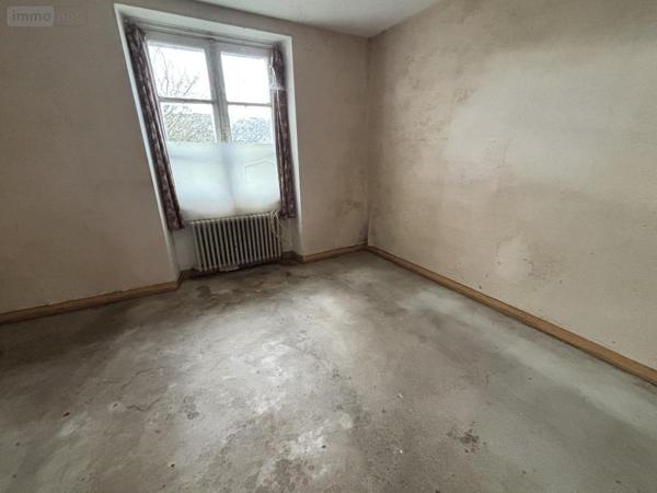 Maison à vendre à Ombrée d'Anjou dans le Maine-et-Loire (49420), ref : 49019-3496