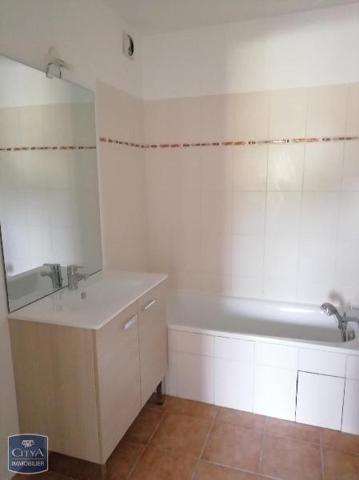 Appartement à louer 2 pièces 49.1m²