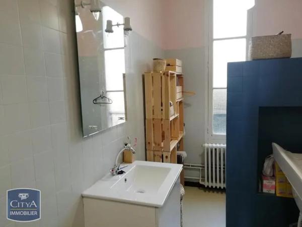 Appartement à louer 3 pièces 73.89m²