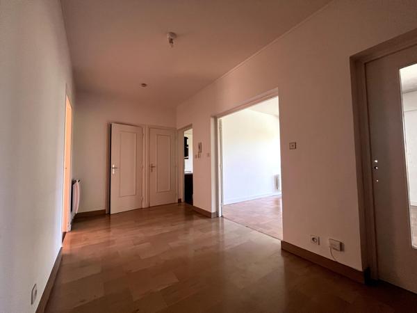 Vente / Appartement T5