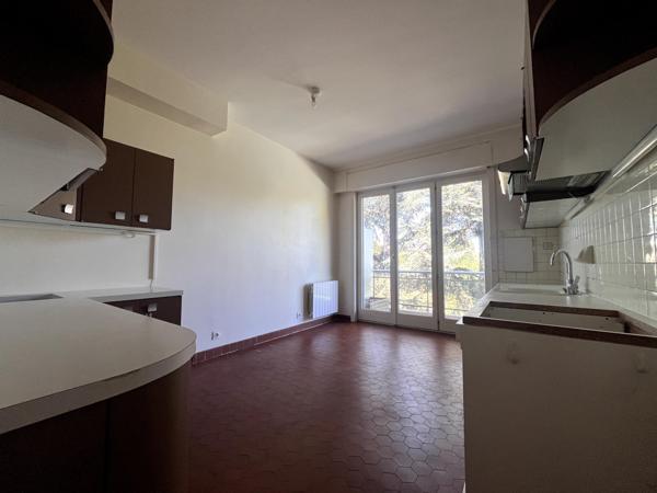 Vente / Appartement T5