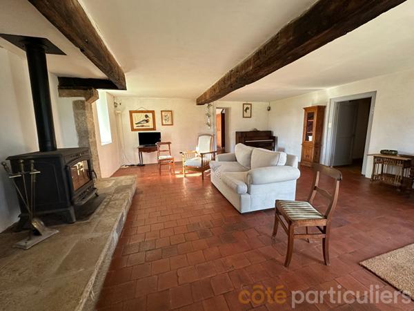 Vente Maison240 m² - 10 Pièces - NOZIERES (18200)