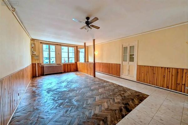 Achat - Maison | Maison de ville Le Lude 72800 6 pièces 132 m 2 103 m 2