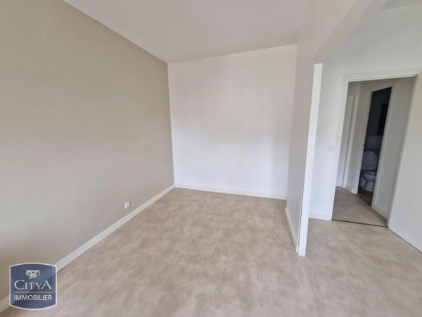 Appartement à louer 2 pièces 43.01m²