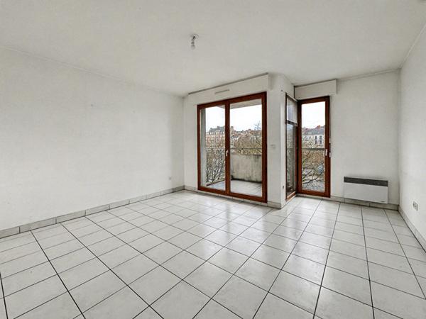 Appartement Nantes 2 pièces 50 m2-Balcon- Box,
