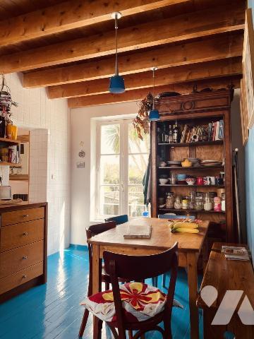 Maison de ville sur la Halage