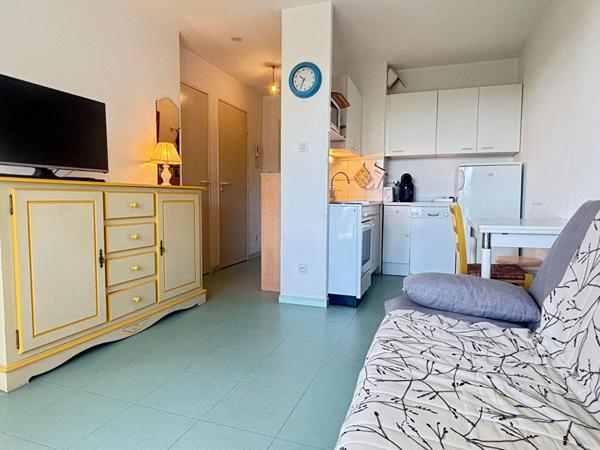 APPARTEMENT à VAUX SUR MER
